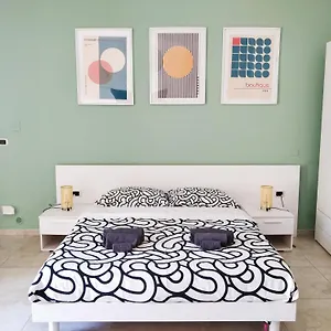 https://kalos-rooms.sicilyhotelsitaly.net